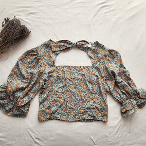 NWOT Sienna Sky Top Womens Lg Boho Floral Smocked Cottagecore Milkmaid Bloom Rtr